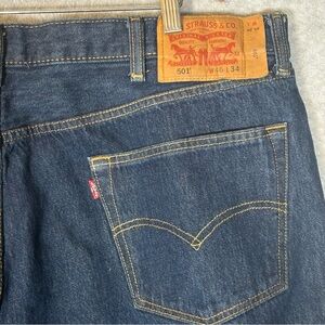 Levi's 501 Original Fit Button Fly Denim Jeans-Medium Wash-Men Size W46 L34